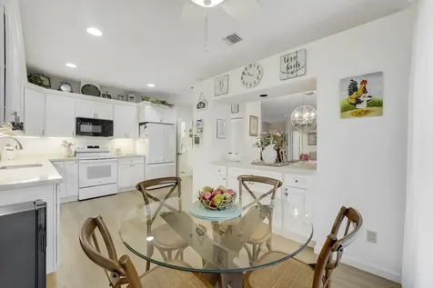 110 Legendary Circle Palm Beach Gardens FL 33418