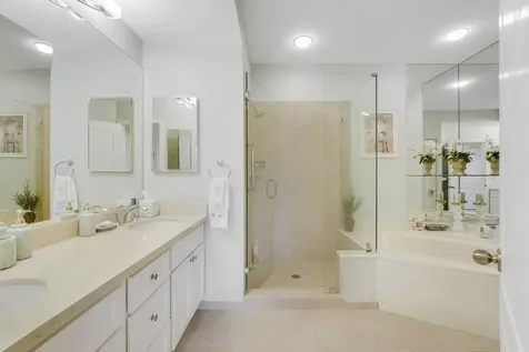 110 Legendary Circle Palm Beach Gardens FL 33418