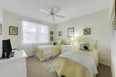 110 Legendary Circle Palm Beach Gardens FL 33418