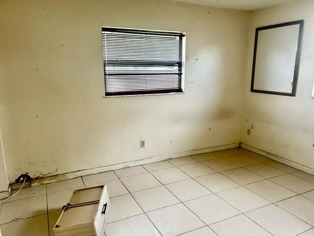 2951 NW 8th Street Pompano Beach FL 33069