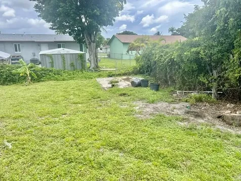 2951 NW 8th Street Pompano Beach FL 33069