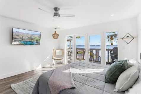 90 NW Alice Street Jensen Beach FL 34957