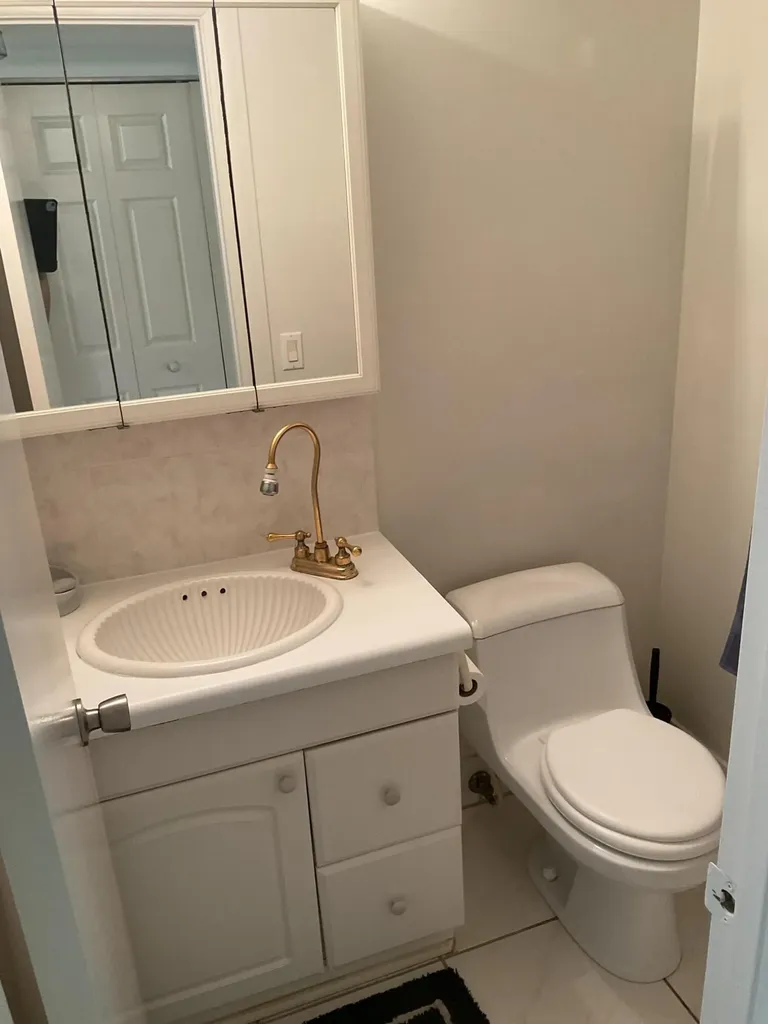 29 Newport B Deerfield Beach FL 33442