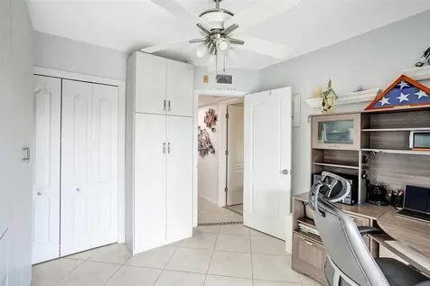 935 SE 9th Avenue Pompano Beach FL 33060