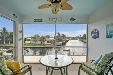 935 SE 9th Avenue Pompano Beach FL 33060