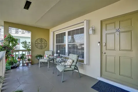 935 SE 9th Avenue Pompano Beach FL 33060