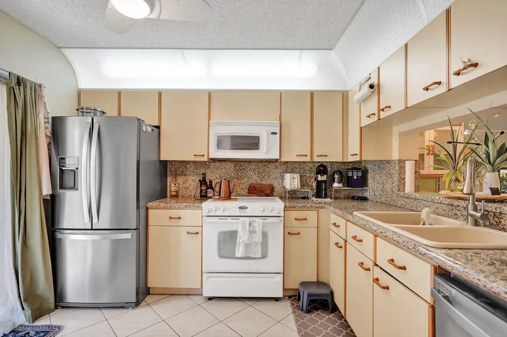 5201 W Club Circle Boca Raton FL 33431