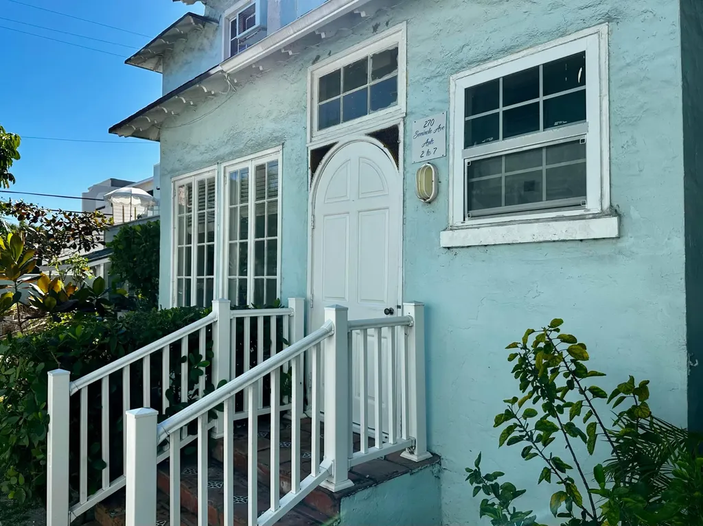 270 Seminole Avenue Palm Beach FL 33480