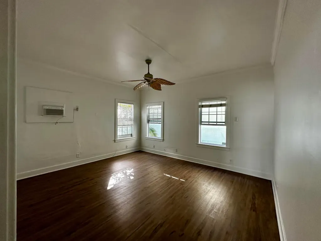 270 Seminole Avenue Palm Beach FL 33480