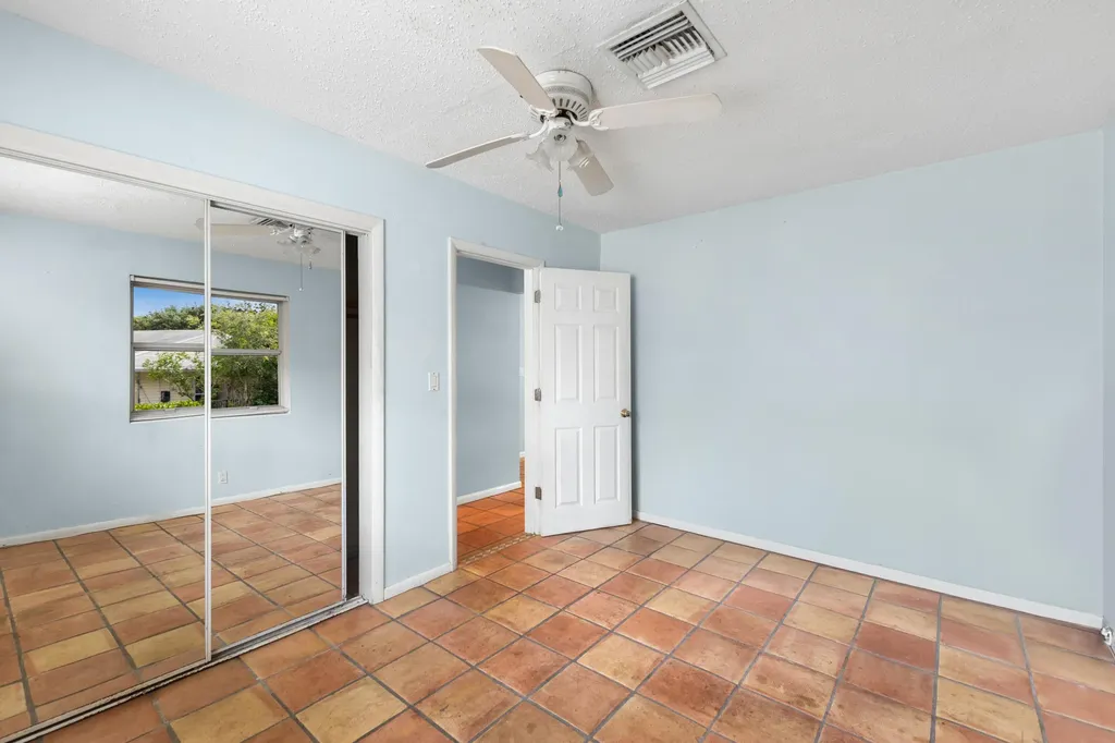 201 W Riverside Drive Jupiter FL 33469