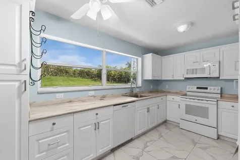 201 W Riverside Drive Jupiter FL 33469