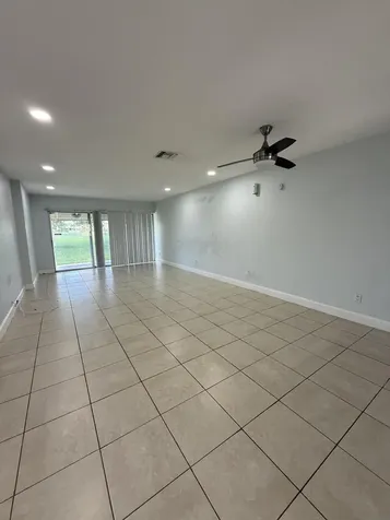 9640 NW 65th Street Tamarac FL 33321