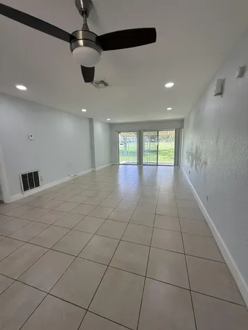 9640 NW 65th Street Tamarac FL 33321