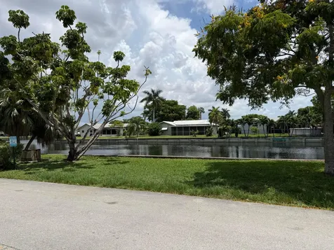 9640 NW 65th Street Tamarac FL 33321