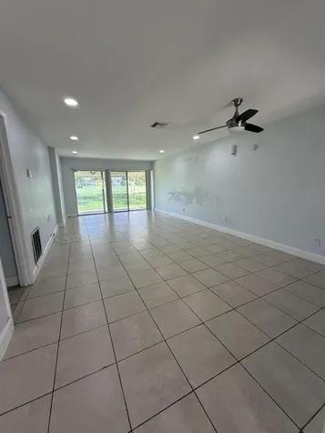 9640 NW 65th Street Tamarac FL 33321