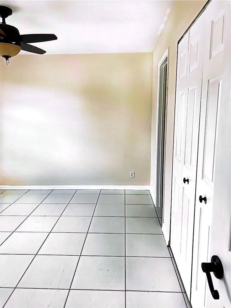 1014 Twin Lakes Drive Coral Springs FL 33071