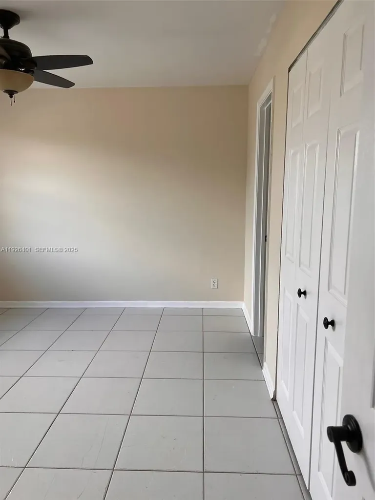 1014 Twin Lakes Drive Coral Springs FL 33071