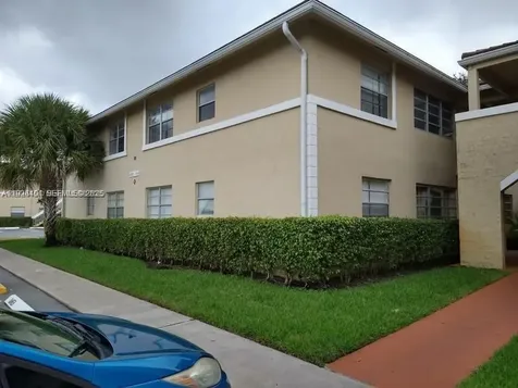 1014 Twin Lakes Drive Coral Springs FL 33071
