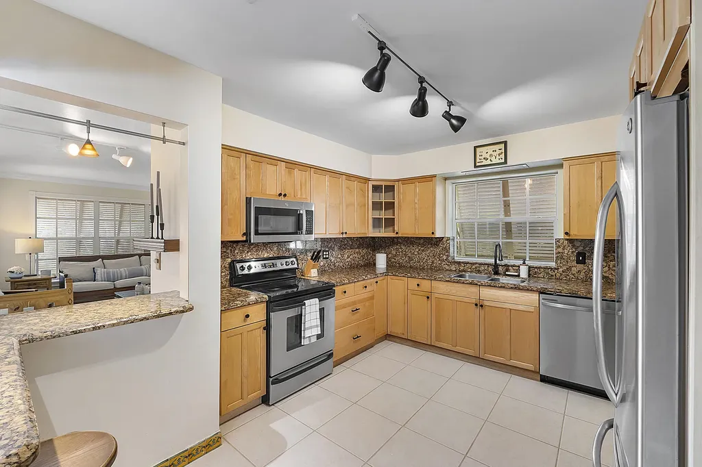 700 NE 26th Avenue Pompano Beach FL 33062
