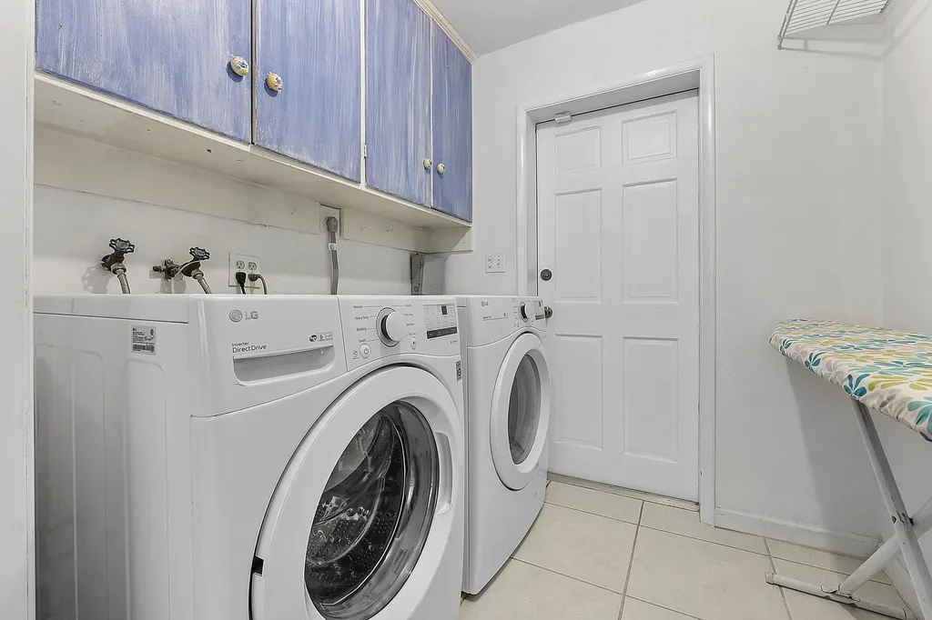 700 NE 26th Avenue Pompano Beach FL 33062
