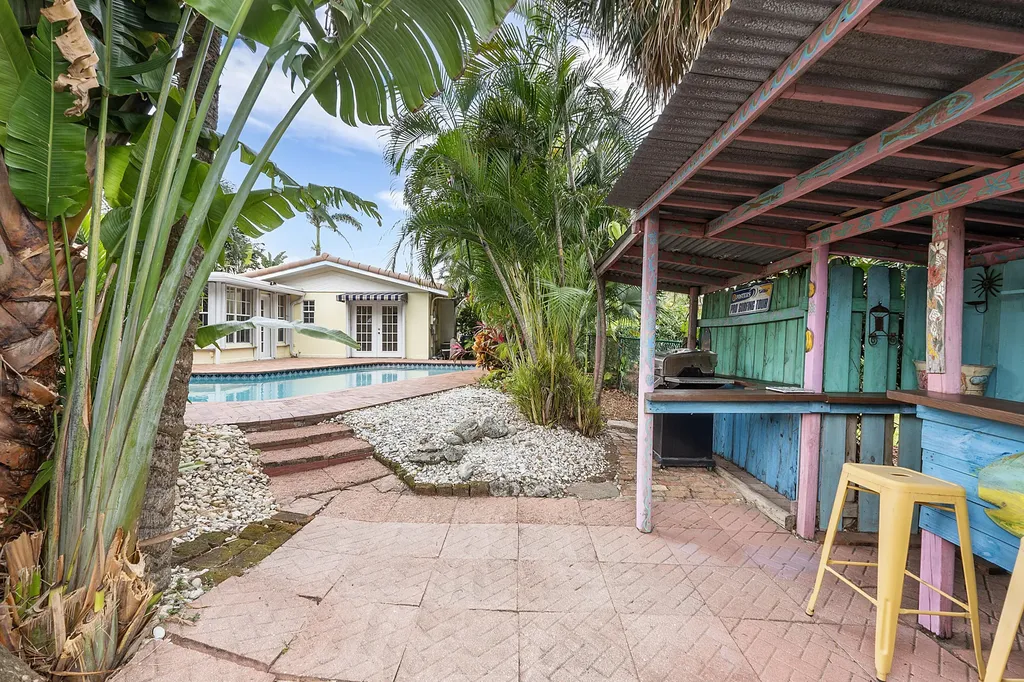 700 NE 26th Avenue Pompano Beach FL 33062