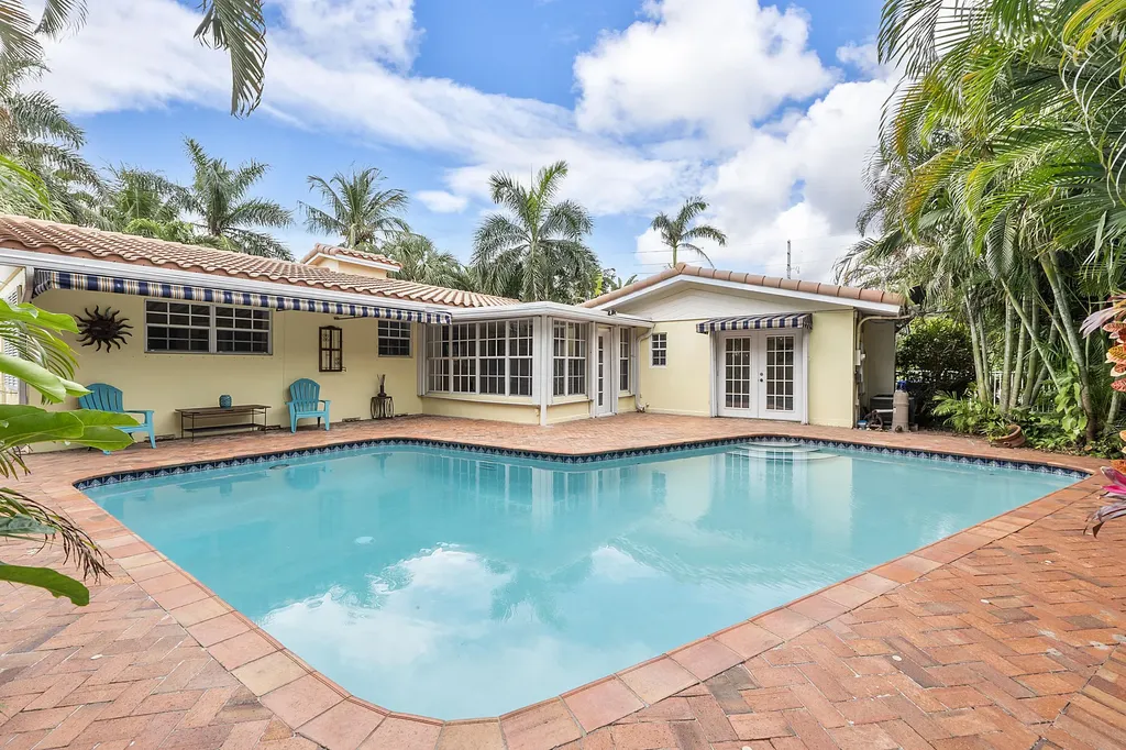 700 NE 26th Avenue Pompano Beach FL 33062