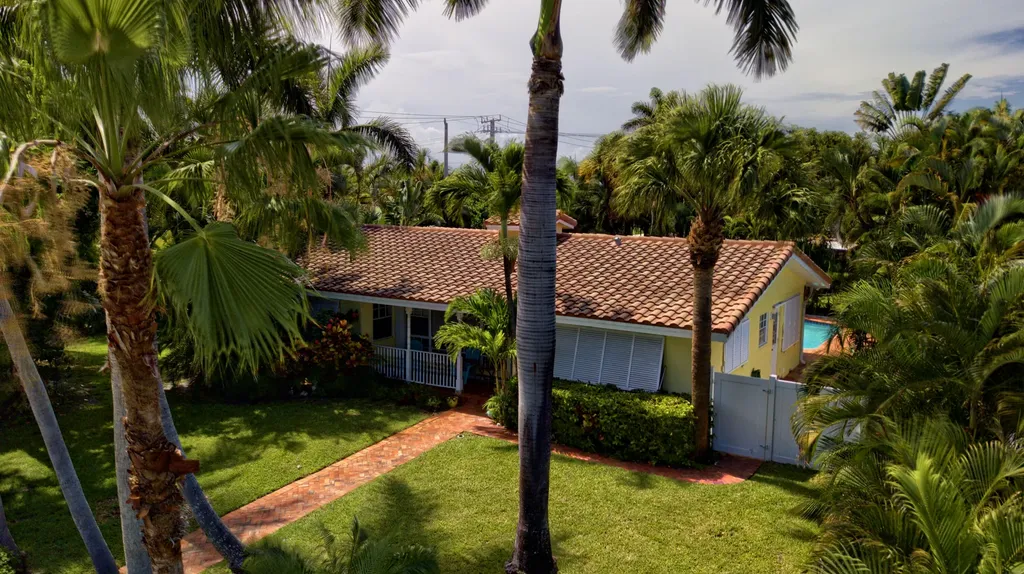 700 NE 26th Avenue Pompano Beach FL 33062