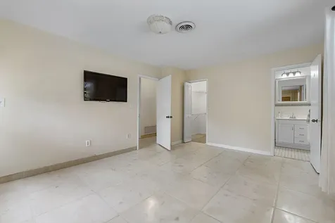 700 NE 26th Avenue Pompano Beach FL 33062