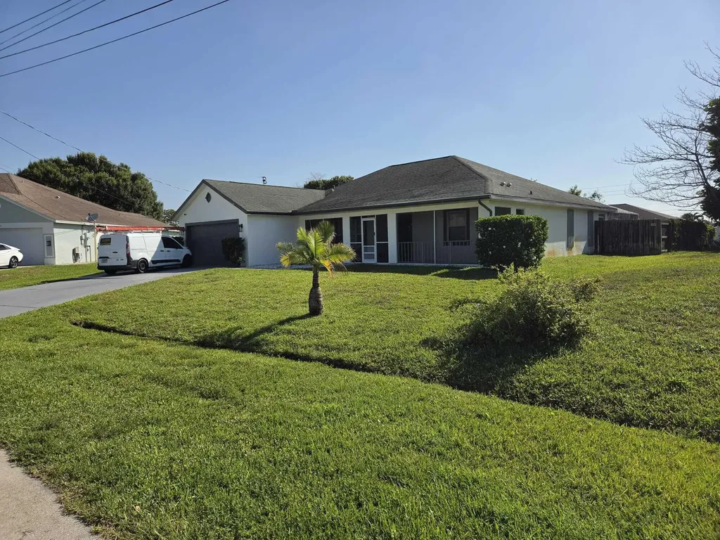 4001 SW Winslow Street Port St Lucie FL 34953