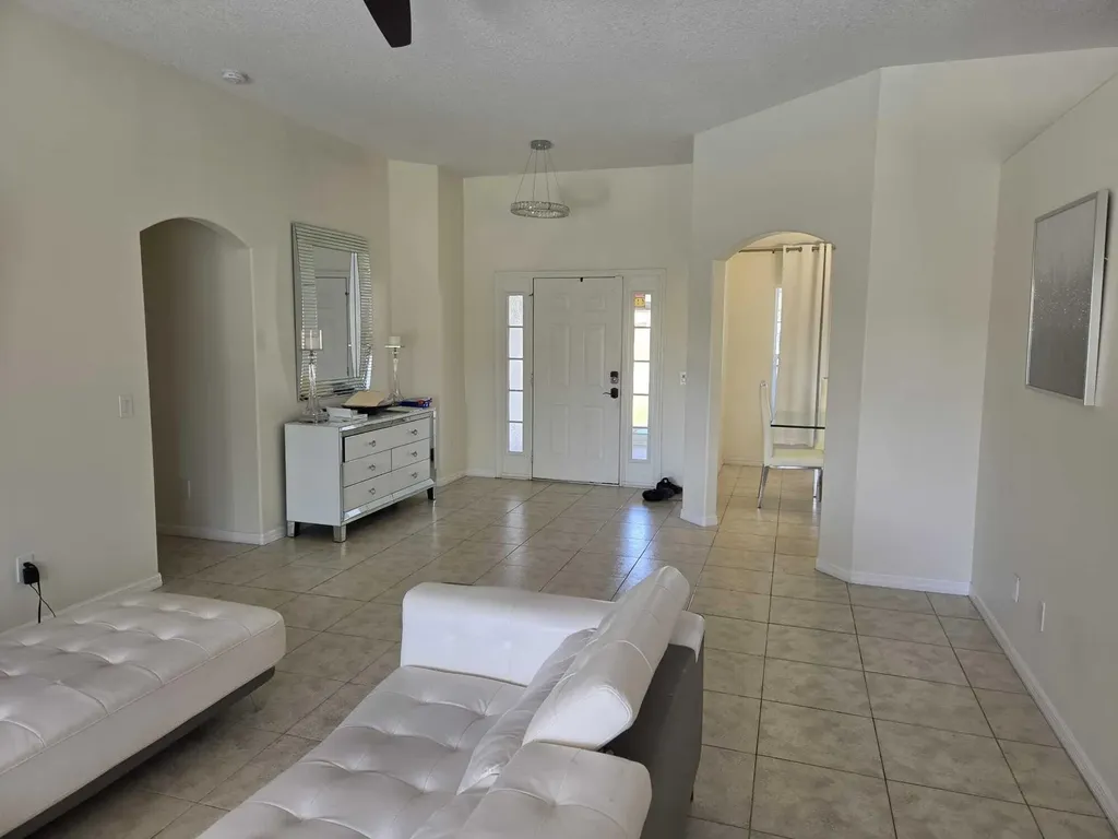 4001 SW Winslow Street Port St Lucie FL 34953