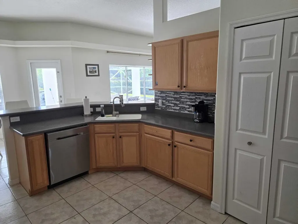4001 SW Winslow Street Port St Lucie FL 34953
