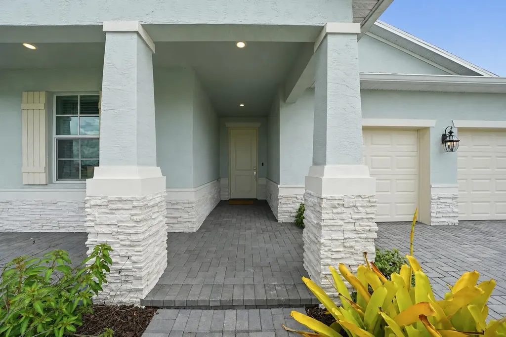 12220 SW Roma Circle Port St Lucie FL 34987