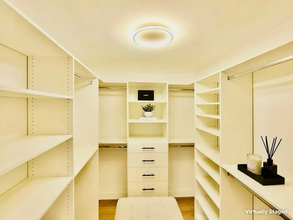 5900 Camino Del Sol Boca Raton FL 33433