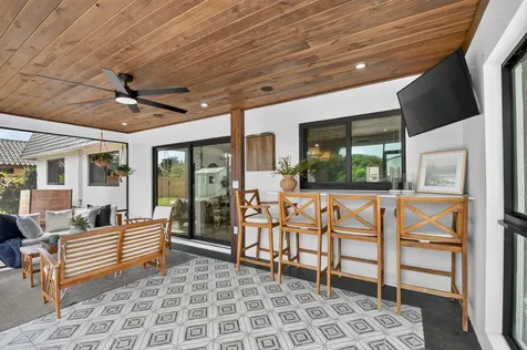 110 W Coconut Drive Lake Worth FL 33467