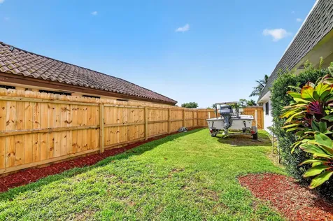 110 W Coconut Drive Lake Worth FL 33467