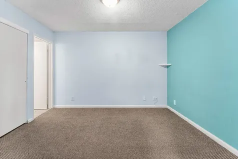 612 Executive Center Drive West Palm Beach FL 33401