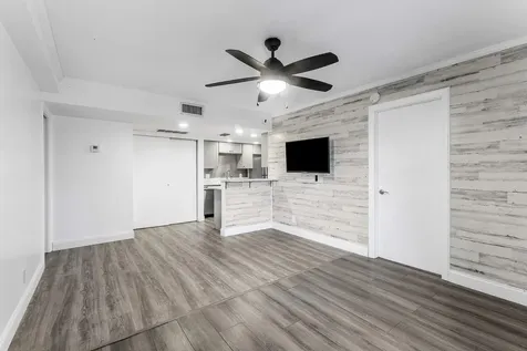 612 Executive Center Drive West Palm Beach FL 33401