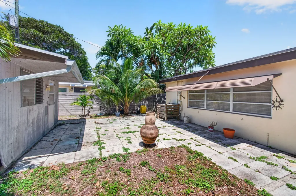 183 Harvard Drive Lake Worth FL 33460