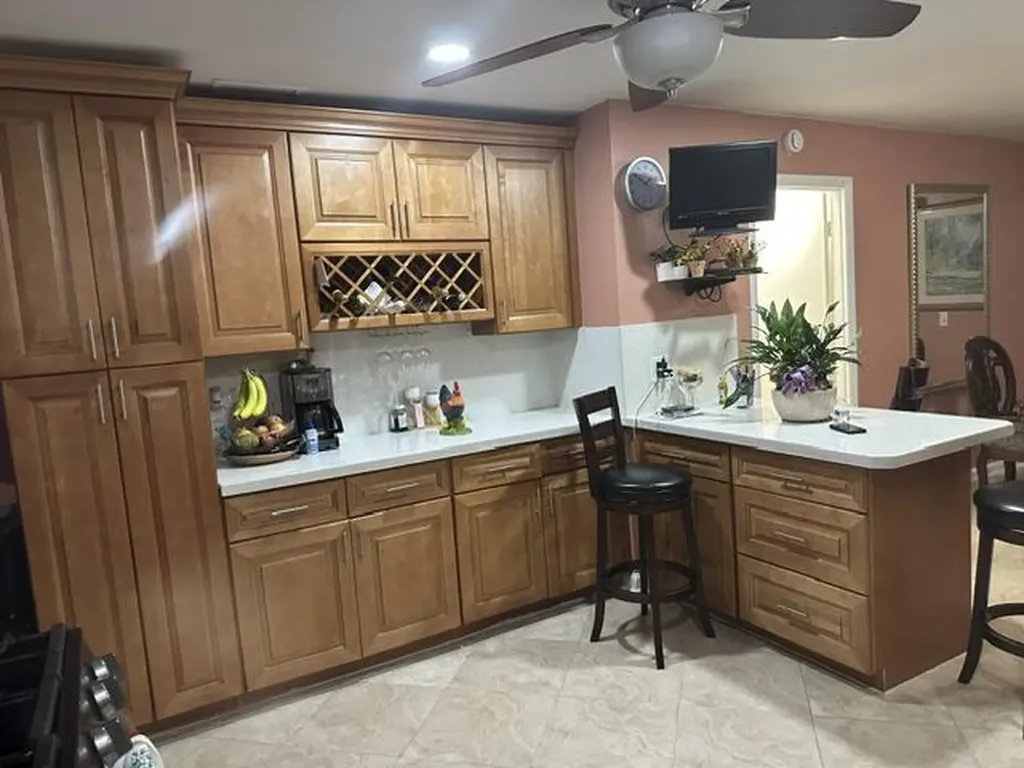 6045 Carthage Circle N Lake Worth FL 33463