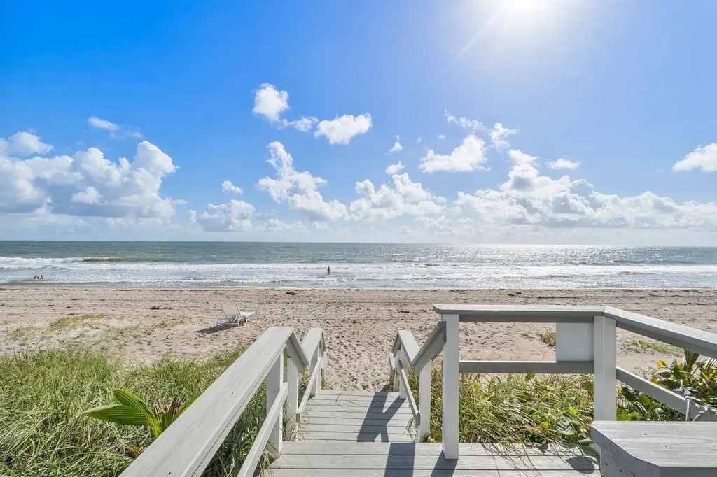 5505 N Ocean Boulevard Ocean Ridge FL 33435