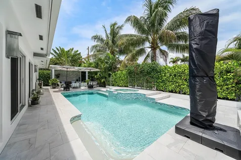 3481 NE 18th Avenue Oakland Park FL 33306