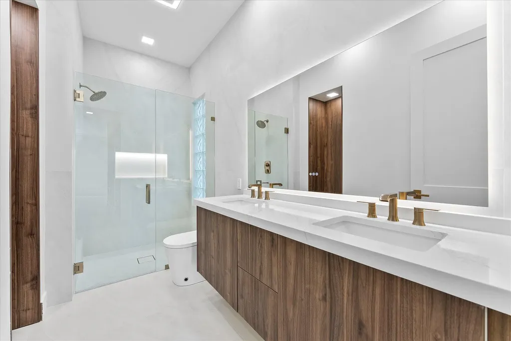 4789 Valencia Drive Delray Beach FL 33445