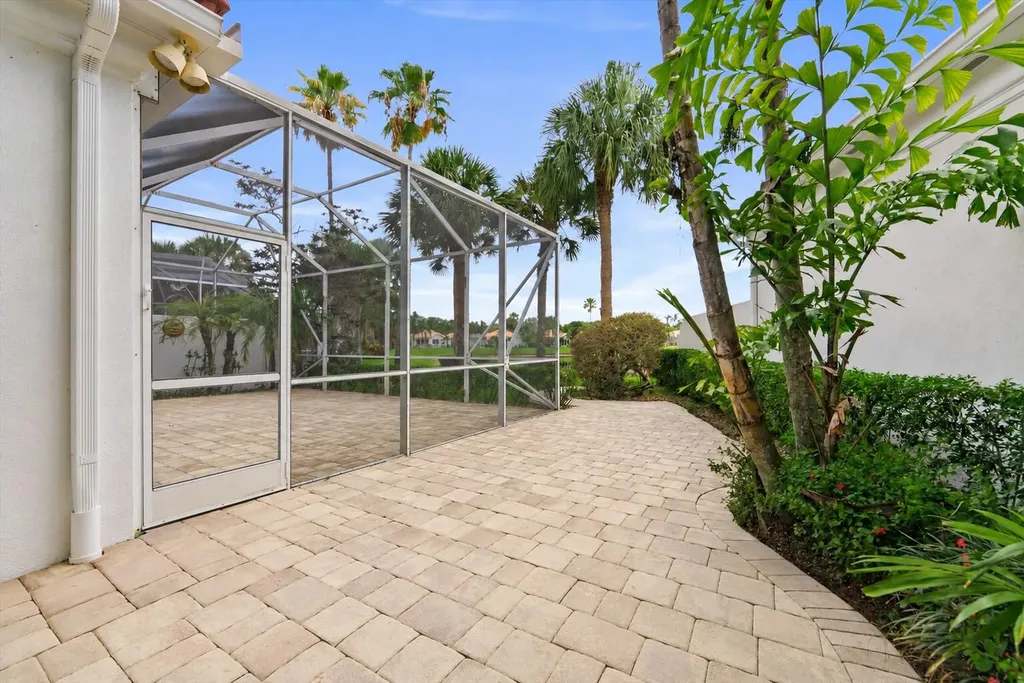 4789 Valencia Drive Delray Beach FL 33445