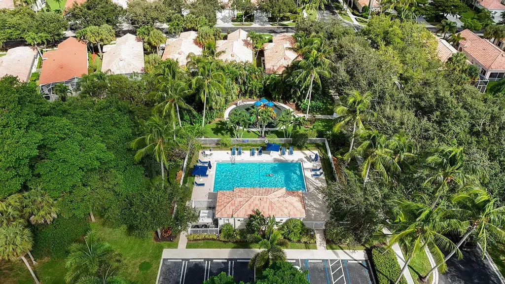 4789 Valencia Drive Delray Beach FL 33445