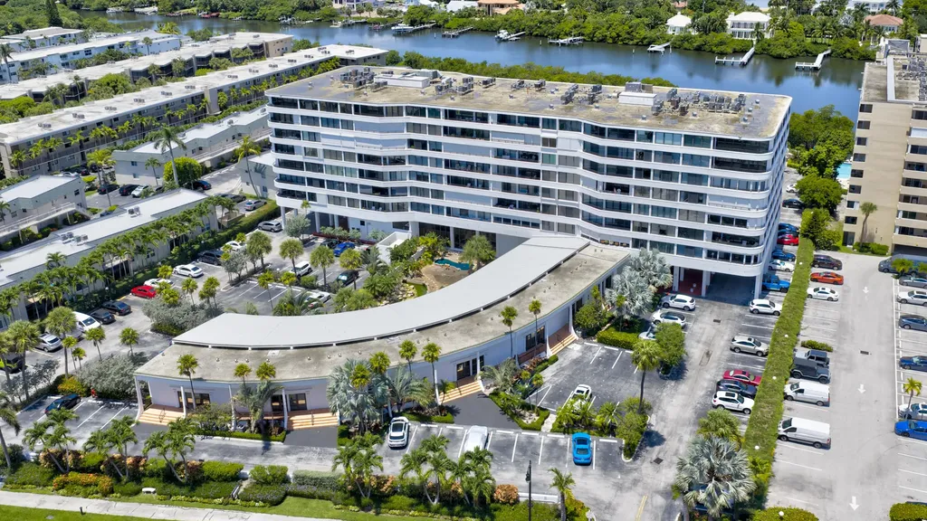 3589 S Ocean Boulevard South Palm Beach FL 33480