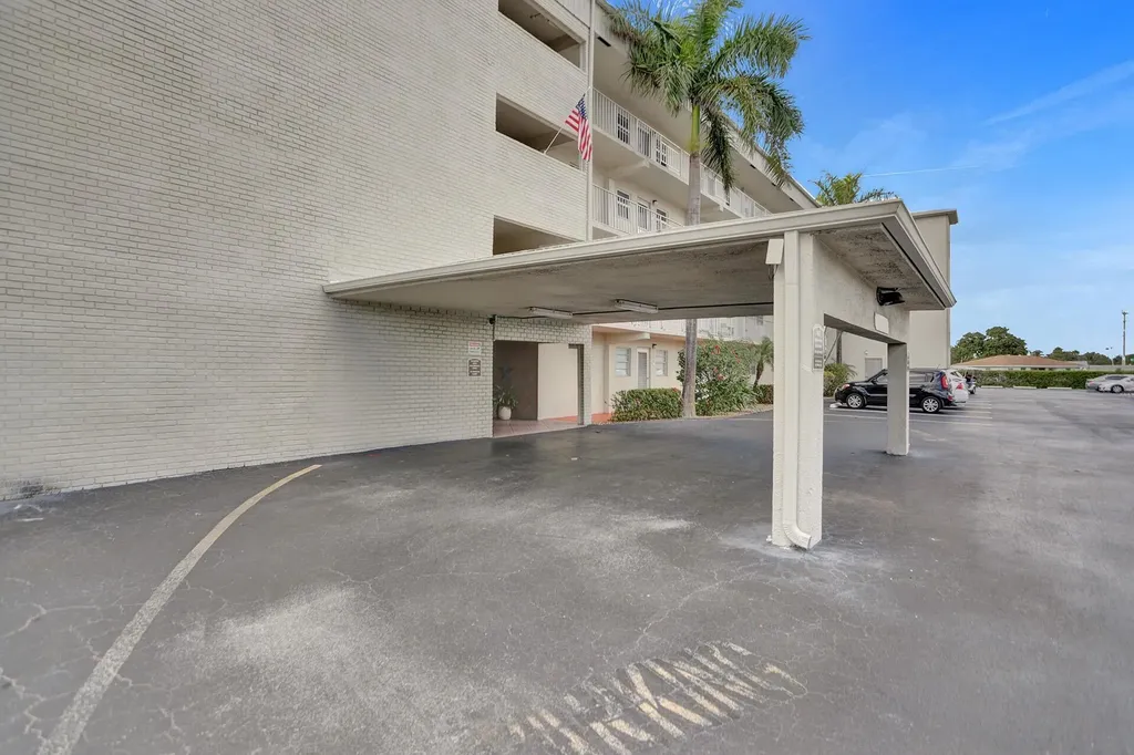 130 NE 26th Avenue Boynton Beach FL 33435