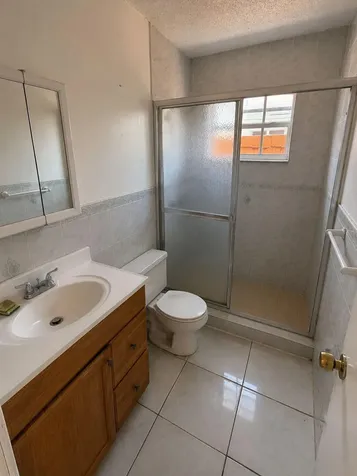 4210 W 10th Court Hialeah FL 33012