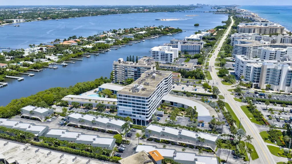 3589 S Ocean Boulevard South Palm Beach FL 33480