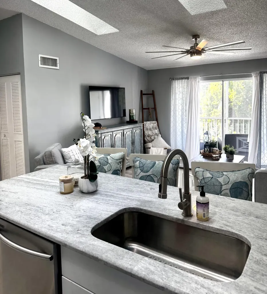 2502 SE Anchorage Cove Port St Lucie FL 34952