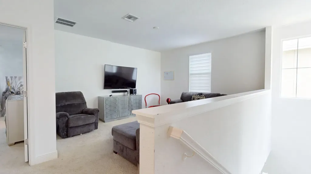 1992 NW Cataluna Circle Port St Lucie FL 34986